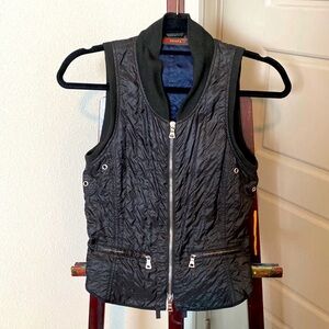 Like new, vintage 90s Prada vest. Mint condition. Retailed $300.